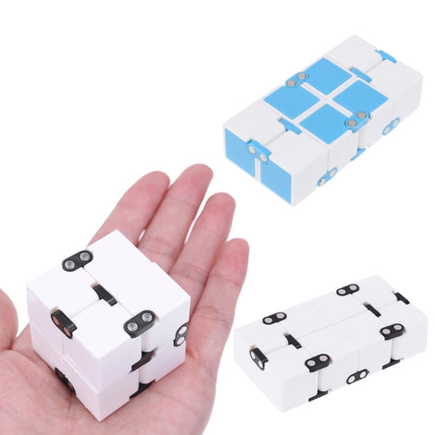 1PC 3D Magic Cubes Toy Hand Game Case Box Fun Brain Game Challenge Toys Kids Educational Toys for Children Gift Toy